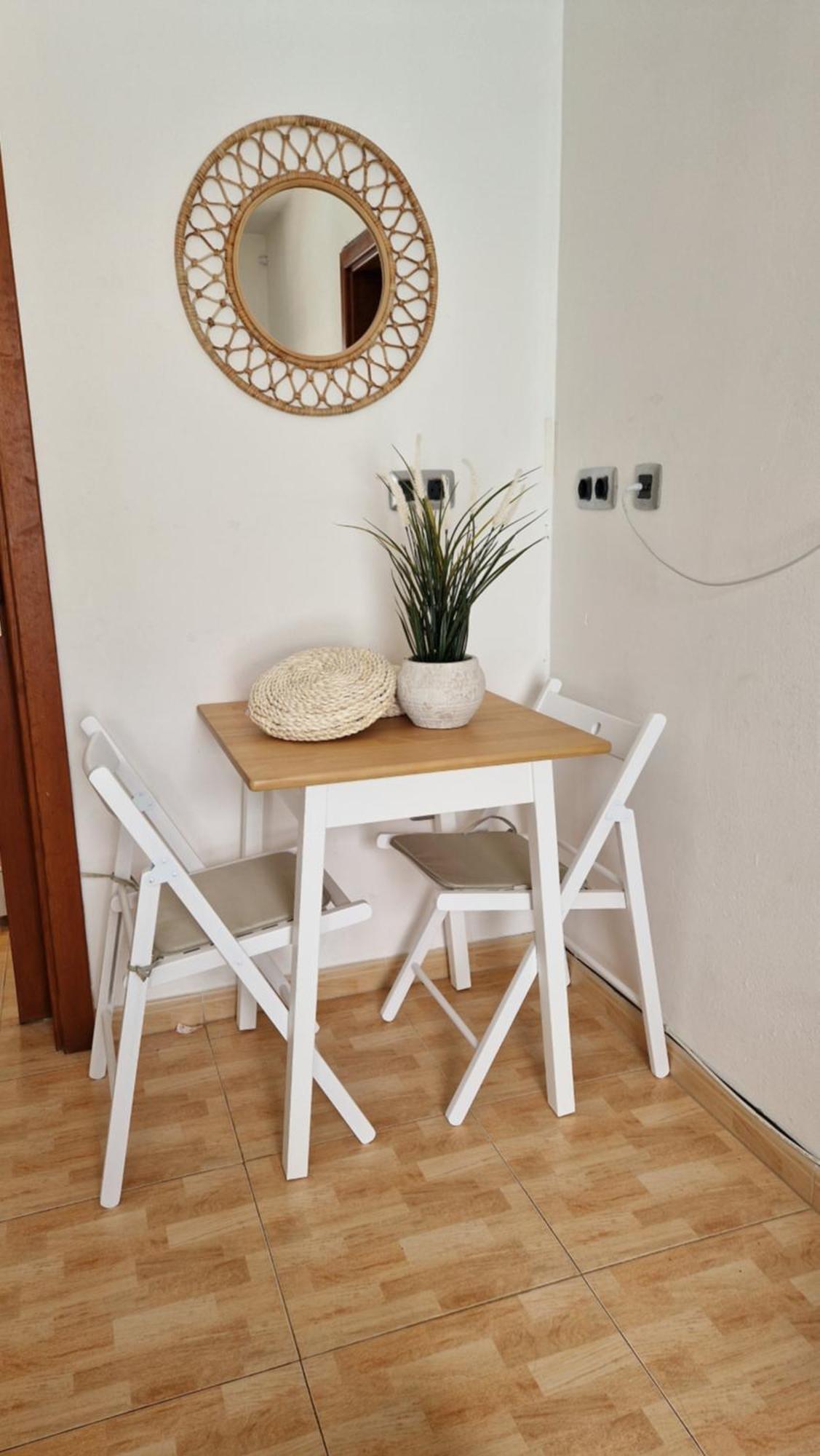 Lukite House Apartment ติอาส ภายนอก รูปภาพ