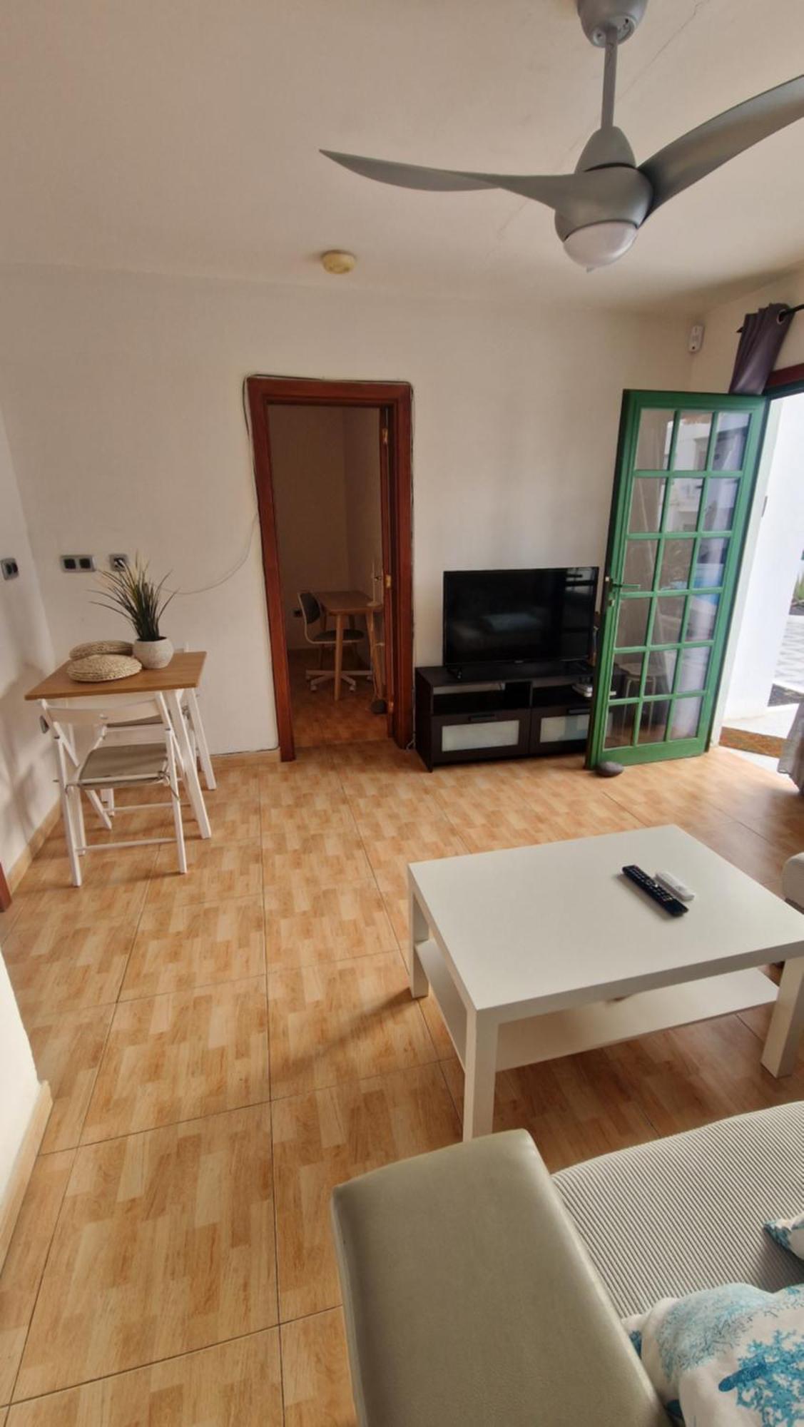 Lukite House Apartment ติอาส ภายนอก รูปภาพ